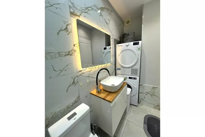 Shtepi ne shitje Apartament ne Tirane, 1+1, Mobilimi E mobiluar, Pagesa 121,000  Euro.