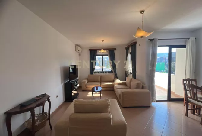 Shtepi me qera 2+1 ne Tirane - 700 Euro