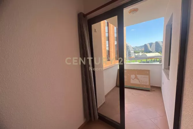 Shtepi me qera Apartament ne Tirane, 2+1, Mobilimi E mobiluar, Pagesa 700  Euro.