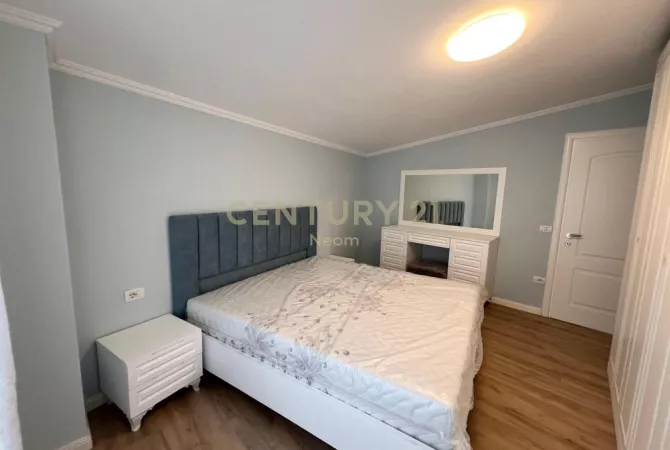 Penthouse (panoramic top floor) for rent in Tirana 2+1, Furnished