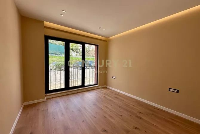 Apartment for sale in Tirana 2+1, Emty