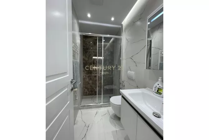 Shtepi me qera Apartament ne Tirane, 1+1, Mobilimi E mobiluar, Pagesa 600  Euro.