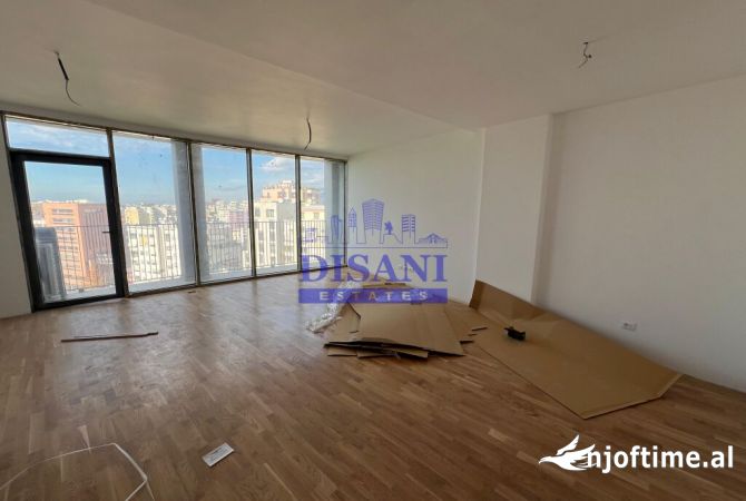 Ambient biznesi me qera 3+1 ne Tirane - 1,300 Euro
