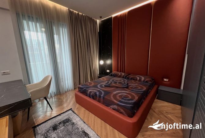 Shtepi me qera 2+1 ne Tirane - 1,200 Euro