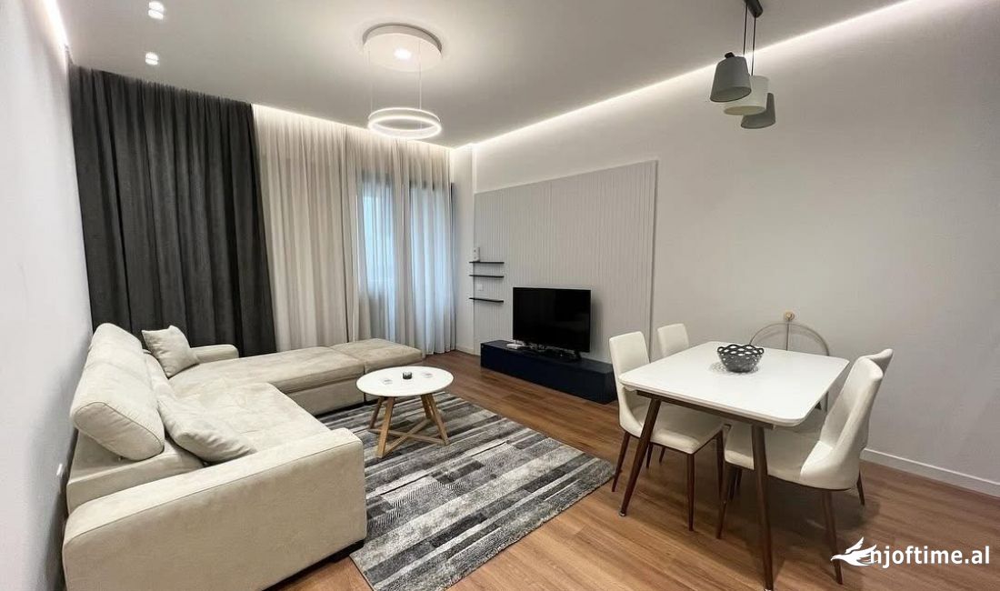 Shtepi me qera Apartament ne Tirane, 1+1, Mobilimi E mobiluar, Pagesa 900  Euro.