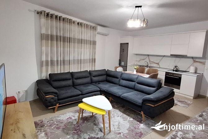 Shtepi ne shitje 2+1 ne Tirane - 140,000 Euro