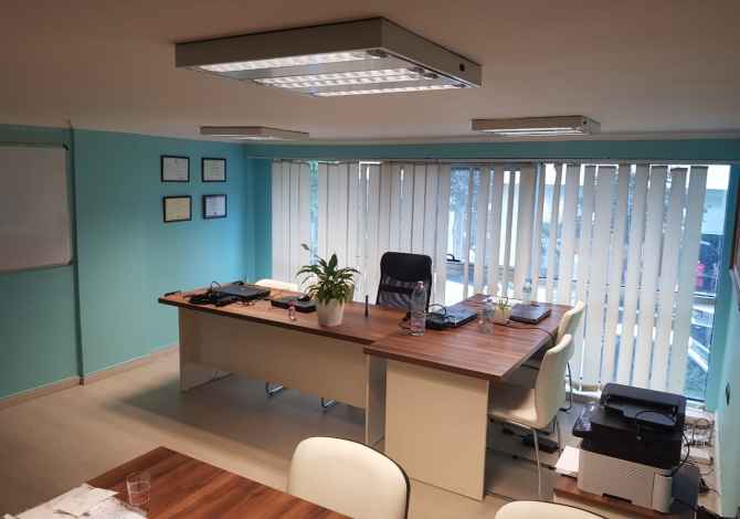 Ambient biznesi me qera 3+1 ne Tirane - 200 Euro