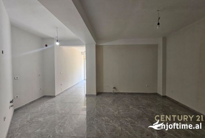 AMBJENT BIZNESI ME QIRA NE QENDER