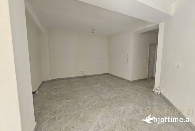 AMBJENT BIZNESI ME QIRA NE QENDER