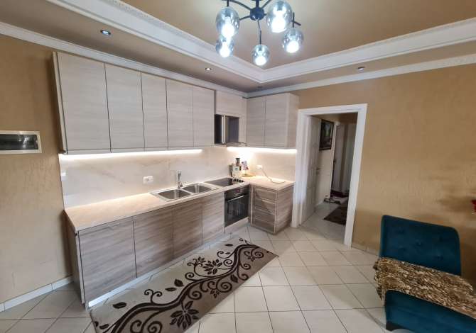 Shtepi ne shitje 3+1 ne Tirane - 206,000 Euro