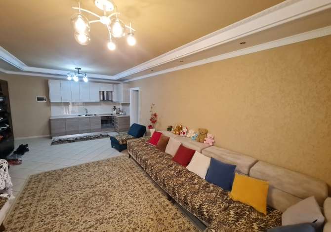 Shtepi ne shitje 3+1 ne Tirane - 206,000 Euro