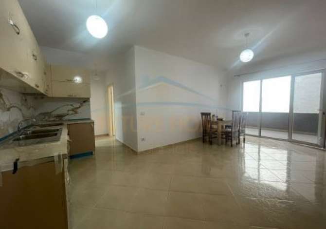 Shtepi me qera 3+1 ne Tirane - 380 Euro