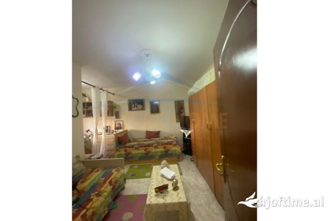 Shtepi ne shitje 2+1 ne Tirane - 227,500 Euro