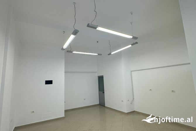 Ambient biznesi ne shitje 1+1 ne Tirane - 60,000 Euro