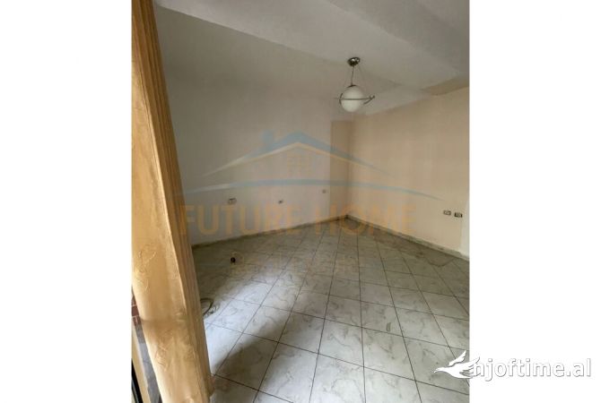 Shtepi ne shitje 1+1 ne Tirane - 142,500 Euro