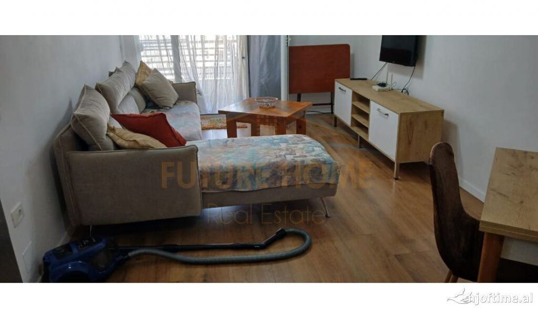 Shtepi me qera Apartament ne Tirane, 1+1, Mobilimi E mobiluar, Pagesa 601  Euro.