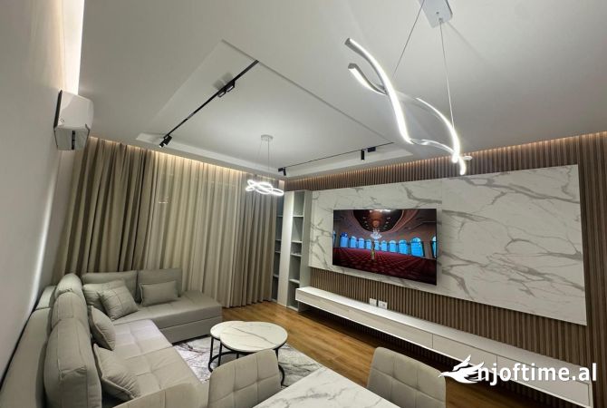 Casa in affitto 2+1 a Tirana - 1,000 Euro