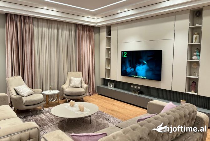 Shtepi ne shitje 3+1 ne Tirane - 380,000 Euro
