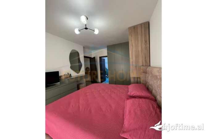 Shtepi ne shitje 2+1 ne Tirane - 160,000 Euro