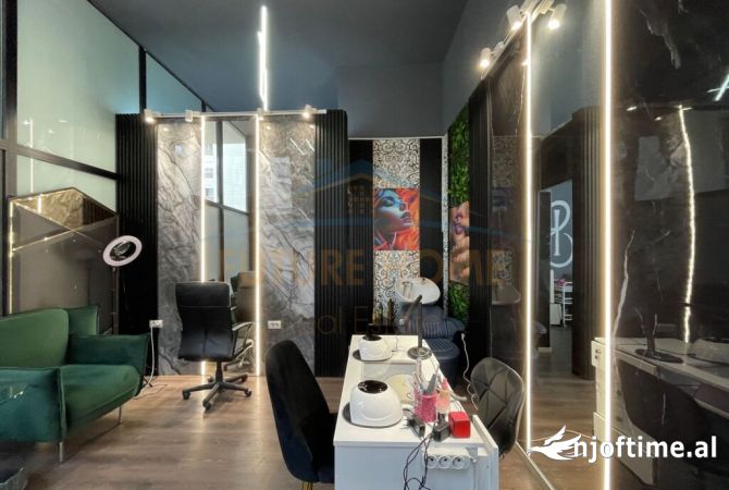 Ambient biznesi ne shitje 1+1 ne Tirane - 13,000 Euro