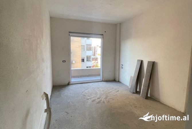Shtepi ne shitje 2+1 ne Tirane - 282,000 Euro