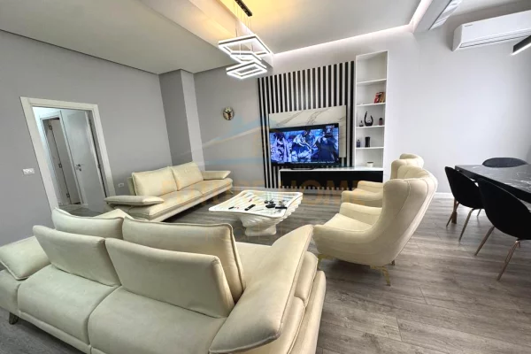 Shtepi ne shitje 2+1 ne Tirane - 218,000 Euro