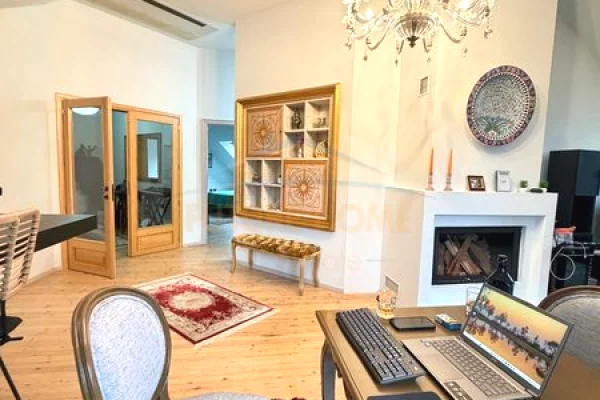 Shtepi ne shitje 2+1 ne Tirane - 64,000,000 Euro