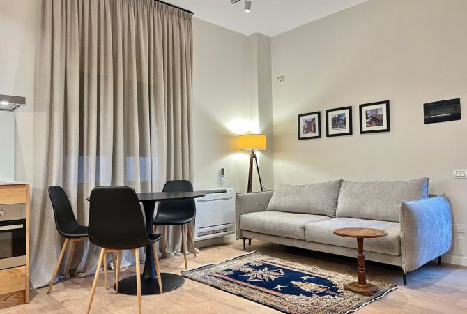 Shtepi me qera 1+1 ne Tirane - 60,000 Leke