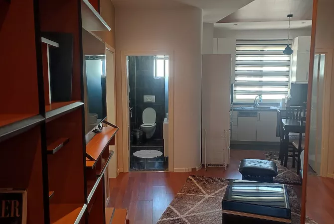 Shtepi me qera 2+1 ne Tirane - 600 Euro