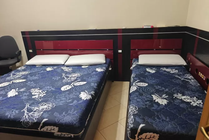 Shtepi me qera Apartament ne Tirane, 2+1, Mobilimi E mobiluar, Pagesa 800  Euro.