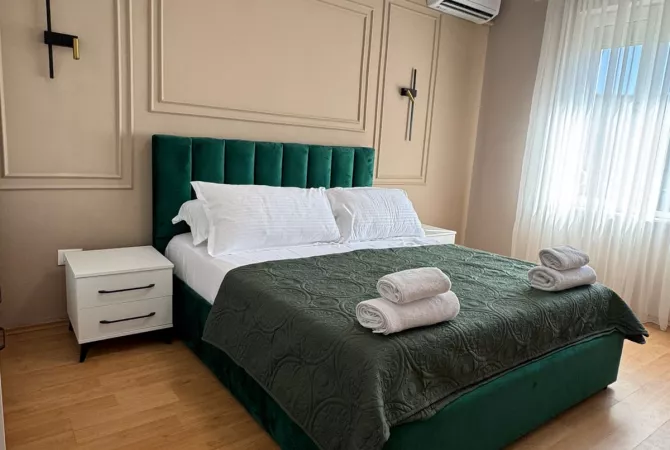 Shtepi me qera 2+1 ne Tirane - 1,200 Euro