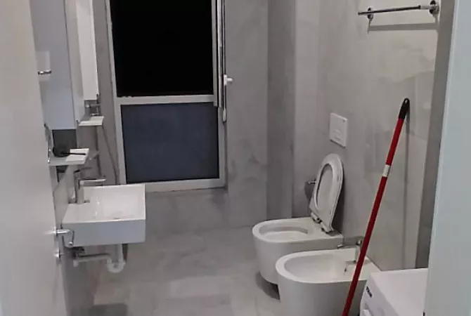 Shtepi me qera Apartament ne Tirane, 1+1, Mobilimi E mobiluar, Pagesa 42,000  Leke.