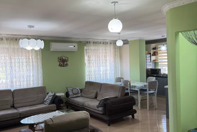 Shtepi ne shitje 2+1 ne Tirane - 130,000 Euro