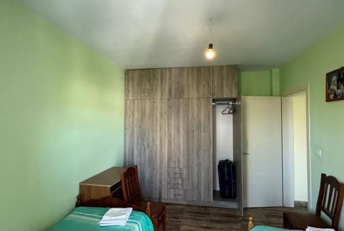 Shtepi me qera Garsoniere ne Tirane - 300 Euro