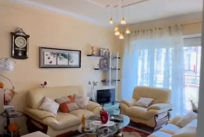 Shtepi ne shitje 3+1 ne Tirane - 235,875 Euro