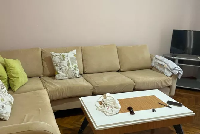 Shtepi me qera 2+1 ne Tirane - 55,000 Leke