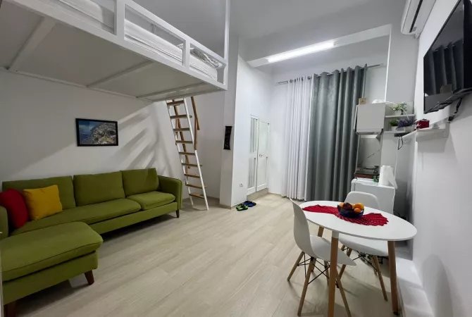 Shtepi me qera Garsoniere ne Tirane - 600 Euro