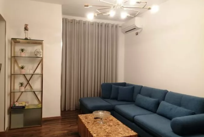Shtepi me qera 2+1 ne Tirane - 550 Euro