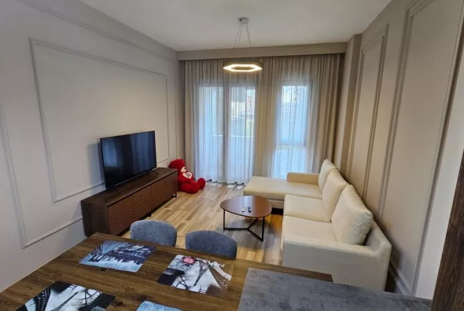 Shtepi me qera 1+1 ne Tirane - 700 Euro