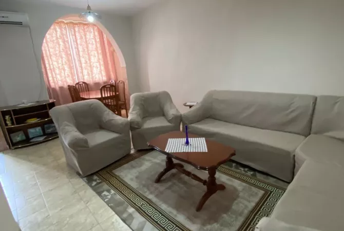 Casa in affitto 2+1 a Tirana - 65,000 Leke