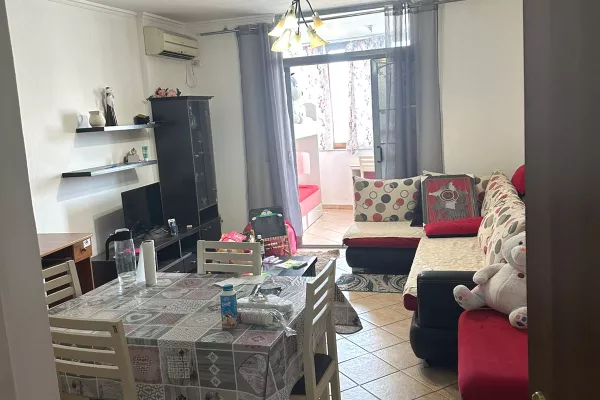 Casa in affitto 2+1 a Tirana - 60,000 Leke