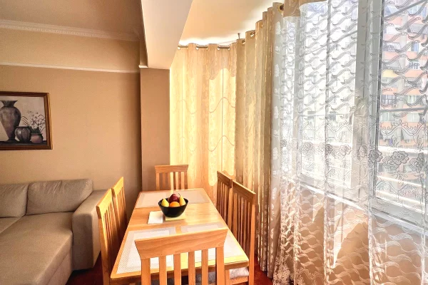 Shtepi me qera 2+1 ne Tirane - 55,000 Leke