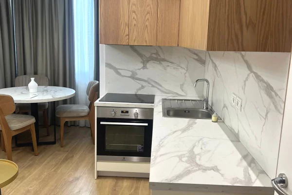 Shtepi me qera 2+1 ne Tirane - 650 Euro