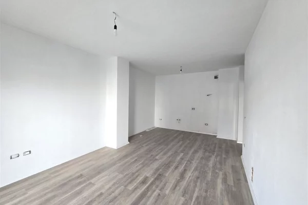 Shtepi ne shitje 1+1 ne Tirane - 126,000 Euro