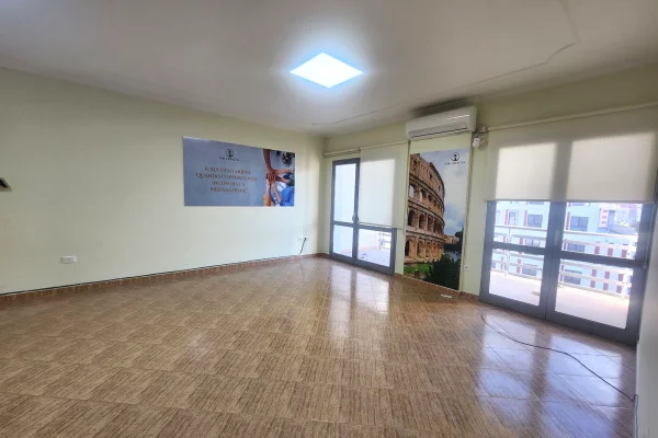 Casa in affitto 2+1 a Tirana - 800 Euro