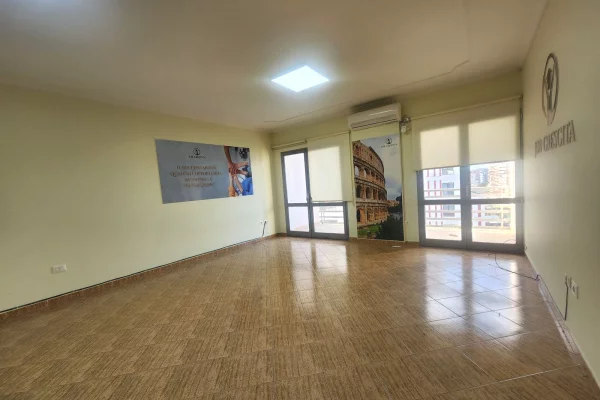 Casa in affitto 2+1 a Tirana - 800 Euro