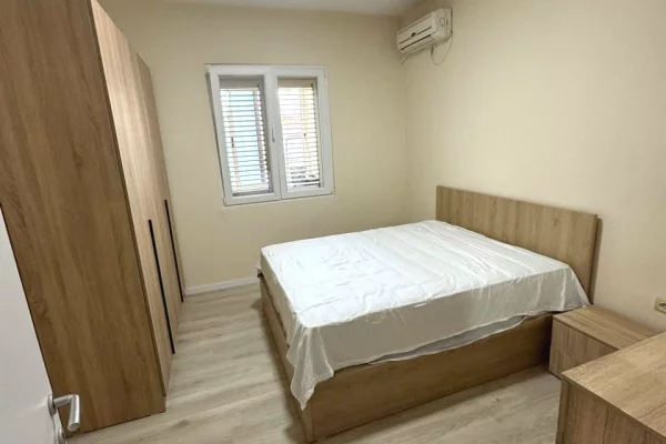 Casa in affitto 1+1 a Tirana - 70,000 Leke
