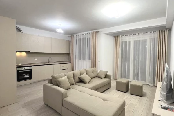 Shtepi me qera Apartament ne Tirane, 2+1, Mobilimi E mobiluar, Pagesa 60,000  Leke.