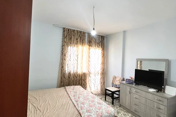 Shtepi ne shitje 2+1 ne Tirane - 140,000 Euro