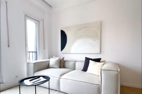 Shtepi me qera 1+1 ne Tirane - 900 Euro